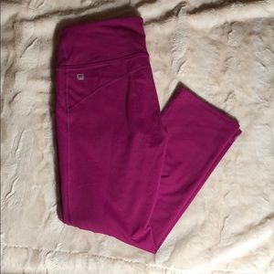 Fabletics crop leggings